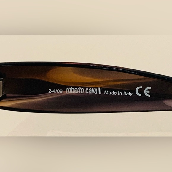 New Roberto Cavalli sunglasses main image 14